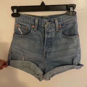 Levi Jean Shorts